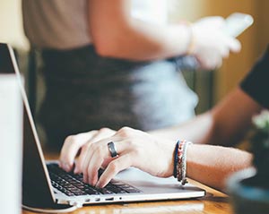 일·가정 양립, 기업이 앞장서고 정부가 함께 한다