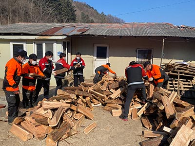 숲가꾸기 부산물 ‘사랑의 땔감’으로…