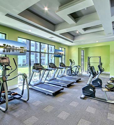 🏃‍♂️‍➡️ 사월에는 건강도 챙기고 포인트도 받으세요 👟