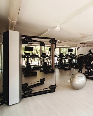 (스포츠 시설)기초연금 수급 어르신 5만 원 할인 70만 장. 🏸