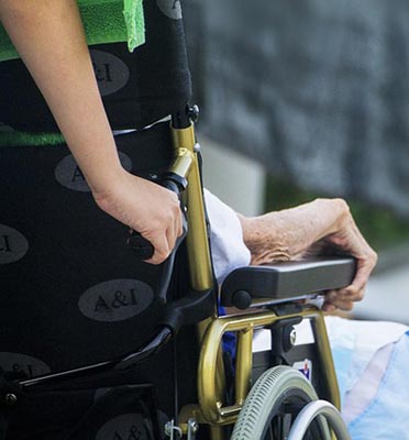 장기요양 재택의료센터 시범사업 참여 지방자치단체 및 의료기관 모집 🦽