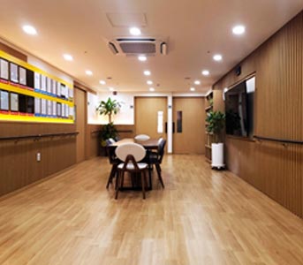 서울시, ‘집 같은 안정감’ 어르신 안심돌봄가정…연말까지 18개소 조성 완료