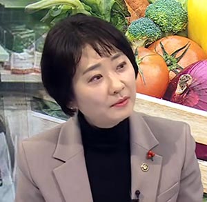 [이스란 보건복지부 제1차관 인터뷰] 돌봄에 대한 ‘국가 책임 강화’···미래 복지 청사진은ㅣ2025. 12. 22.ㅣKTV